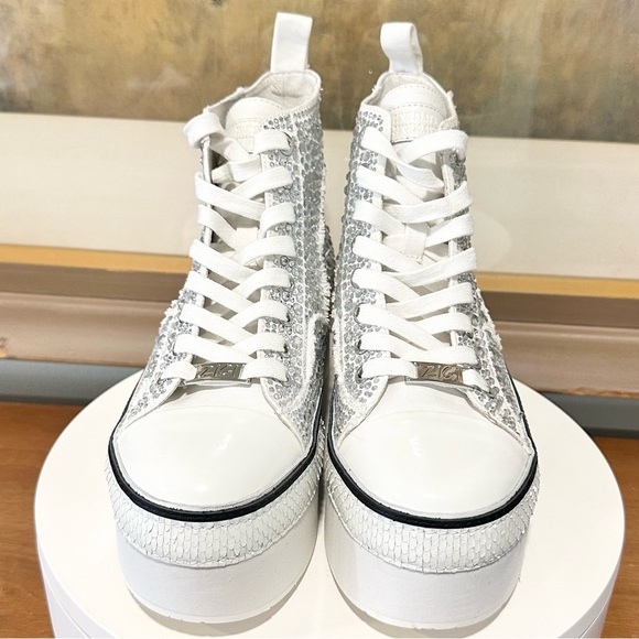 🌹ZIGI🌹 Carmensa-2 Embellished Platform High Top Sneaker Size: 8 - Picture 7 of 14